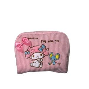 My Melody pouch
Measurements: 4 (1/2) X  6in